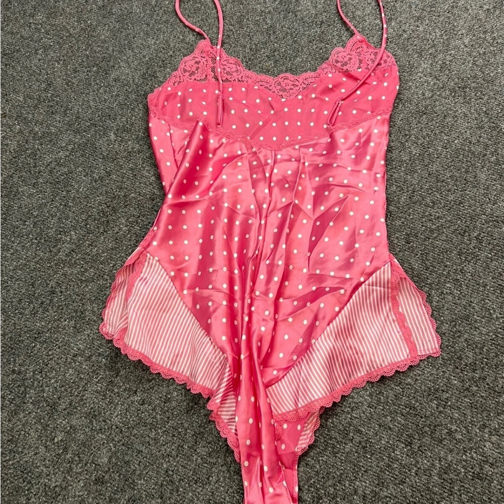 Vtg Valentino Teddy Pink Ruffle Edge Snap Crotch Small USA MADE sweet - Picture 9 of 9